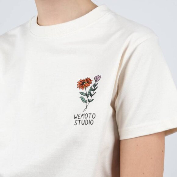 BNWT Wemoto - Vivid Flower Tee - Women's Printed Organic Cotton T-Shirt - Picture 2 of 4